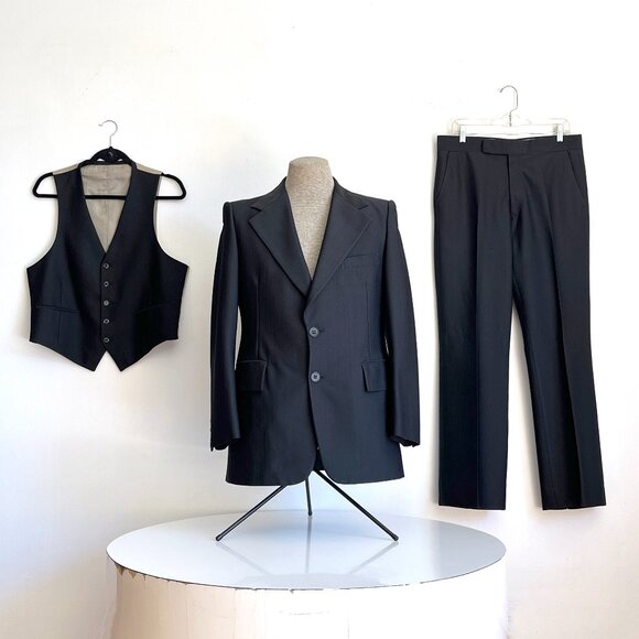 Vintage 70s Men's Zachary All Black 3 Piece Suit Jacket Vest Pants 42R x 34W - Picture 1 of 8